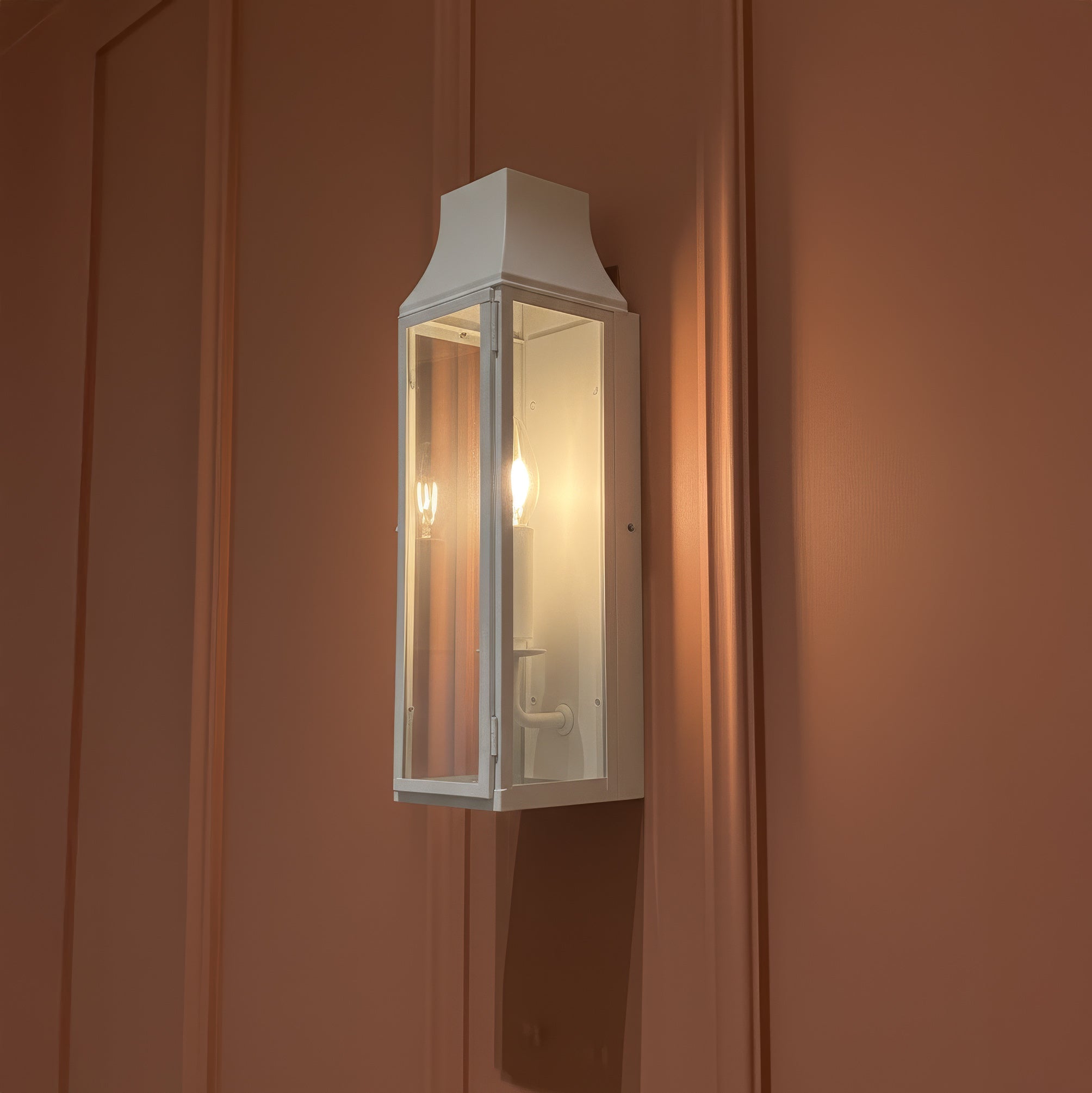 Metal camlı modern duvar apliği