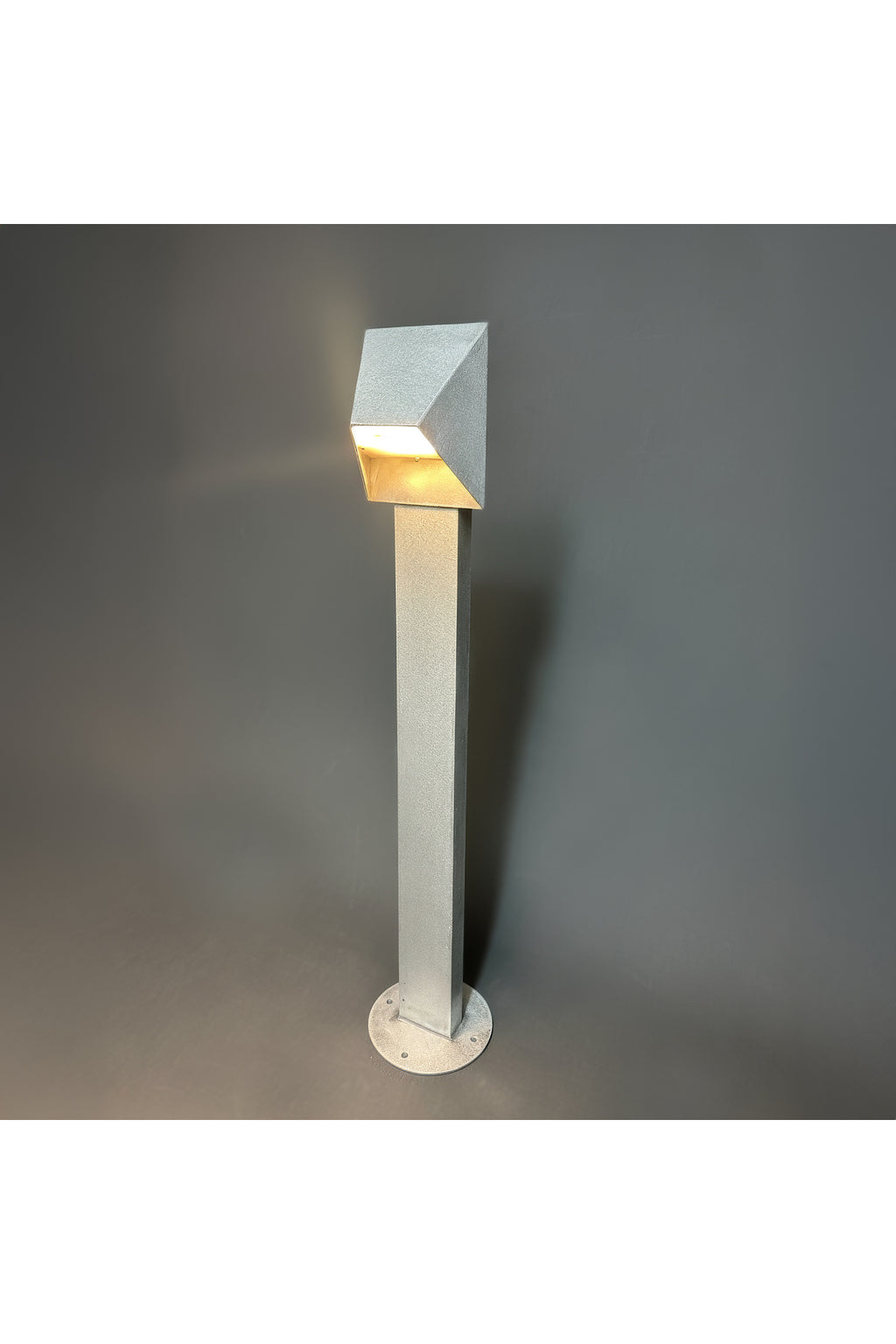 Modern Bahçe Aydınlatma Direği - 75 cm Dış Mekan Yürüyüş Yolu Bollard Aydınlatma Armatürü